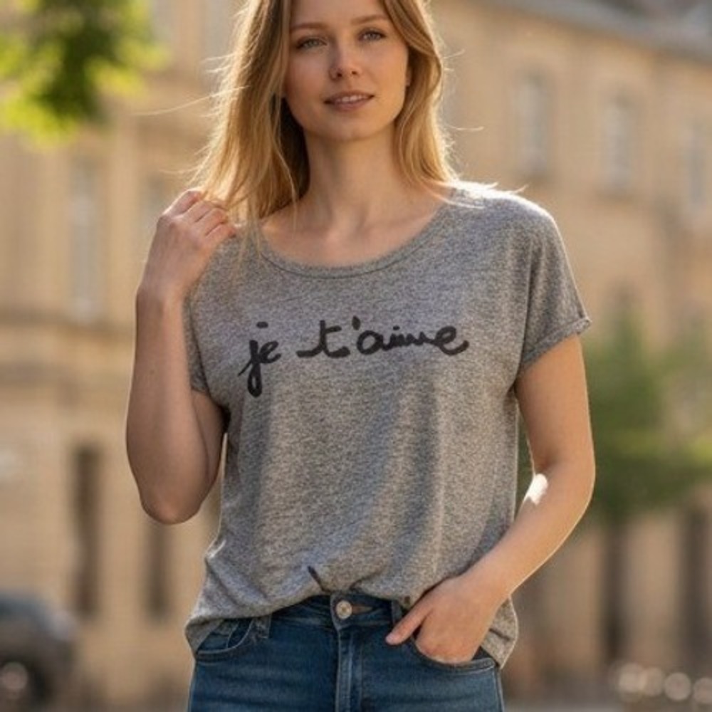 Blushed Je T'aime Graphic Tee Womens XL Grey Heathered Scoop Neck Short Sleeve